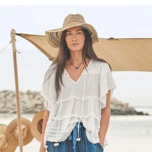 Sweet Top!! Sundance Antonia Tiered Top, Size L, NWT